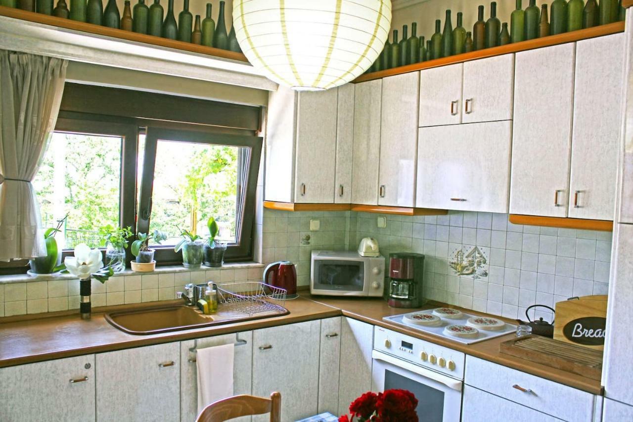 Victoria'S Apartment Солун Екстериор снимка